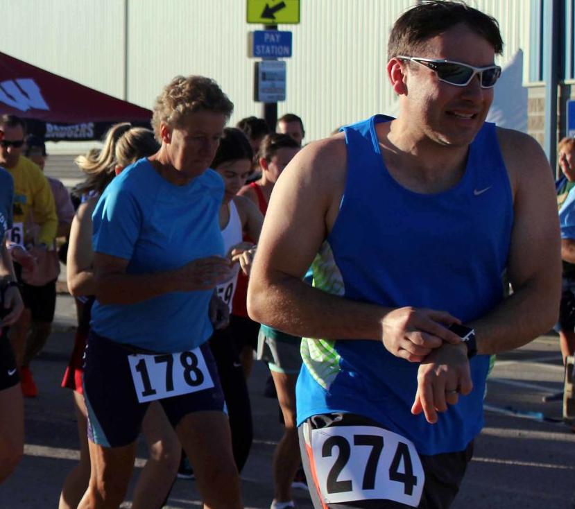 Runners start race
